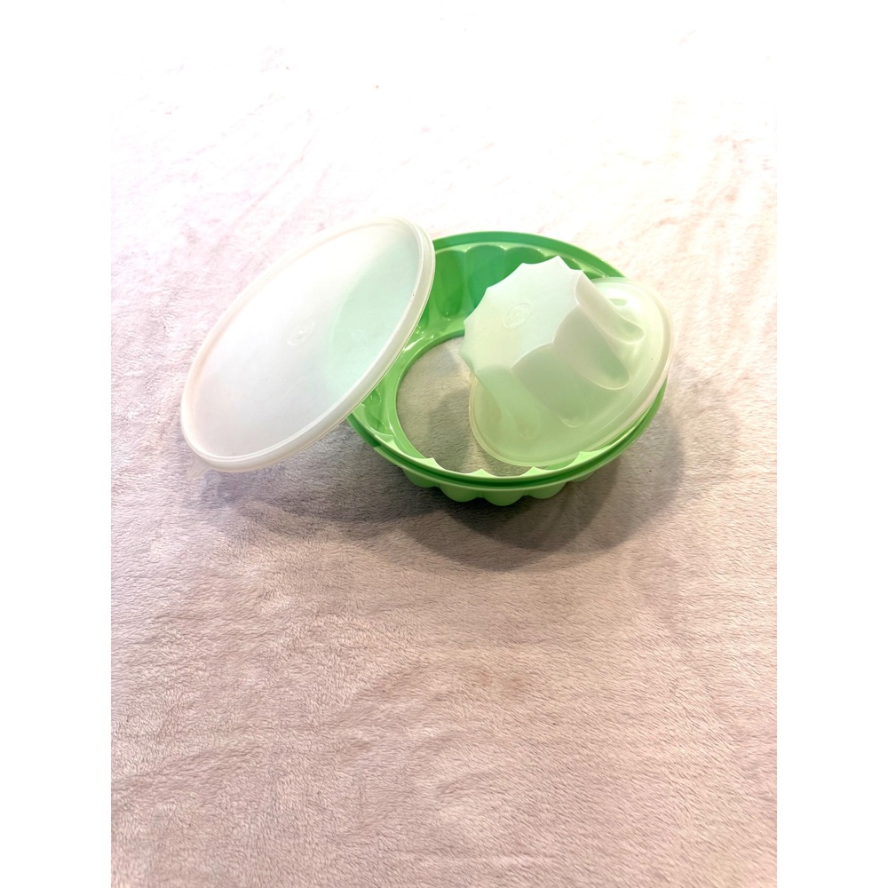 VTG Tupperware Jel-N-Serve Jello Mold Mint Green 1203-4 with Seals 4 Piece Set